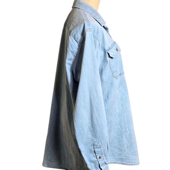 Wrangler Light Blue Denim Button Down Shirt - Picture 3 of 8
